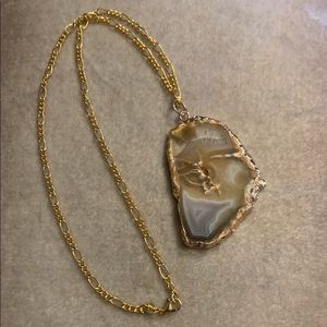 Amazing Sliced Agate Pendant and Gold Necklace